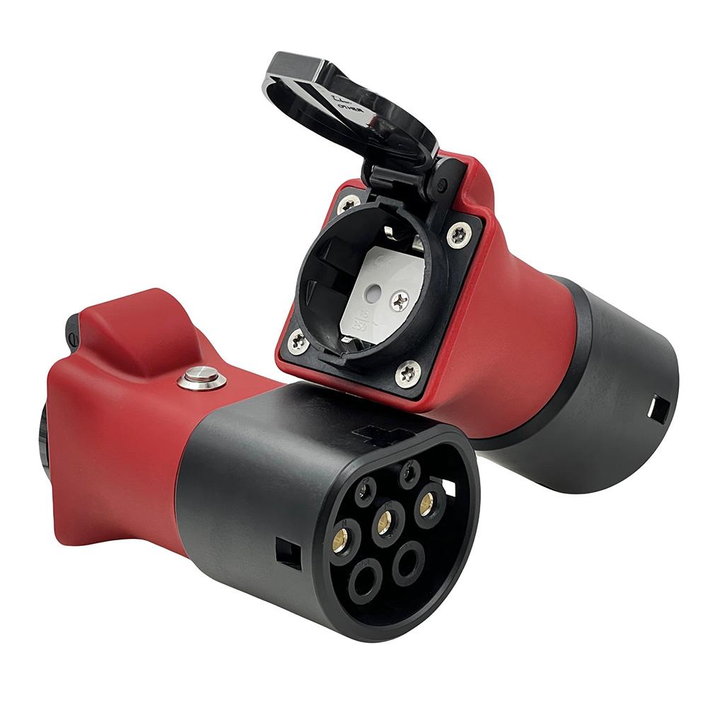 

16A 220V Adapter EV Charger Adapter 3.5KW Power Output IP54 Waterproof Rating Lightweight Design Silver Plated Pins