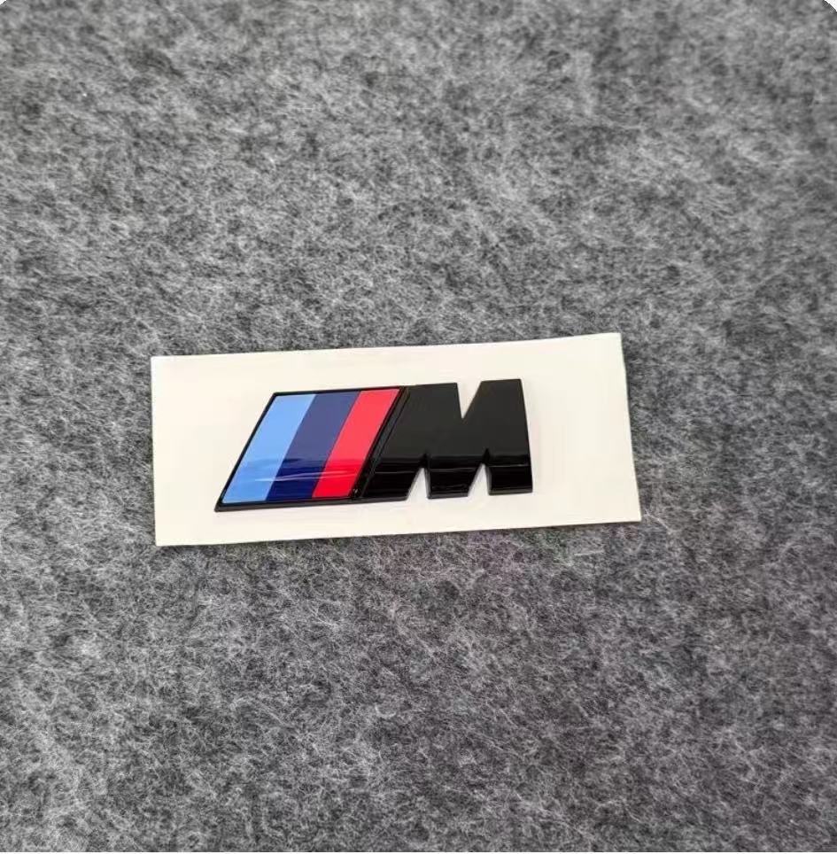BBKT7 1PCS Sport Black Silver Replacement Rear Trunk Emblem Badge For BMW M ABS Logo Side Label Sports Displacement M badge Sticker