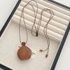 1PC Minar Cute Lovely Brown Black Color Wood Flagon Długie naszyjniki z wisiorkami Regulowany łańcuch linowy Chokers dla kobiet Prezent urodzinowy