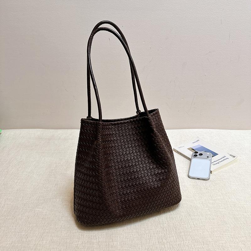 Fashionable, Niche, Unique Underarm Bag, Hand-held Woven Bag, Trendy and Simple Crossbody Tote Bag