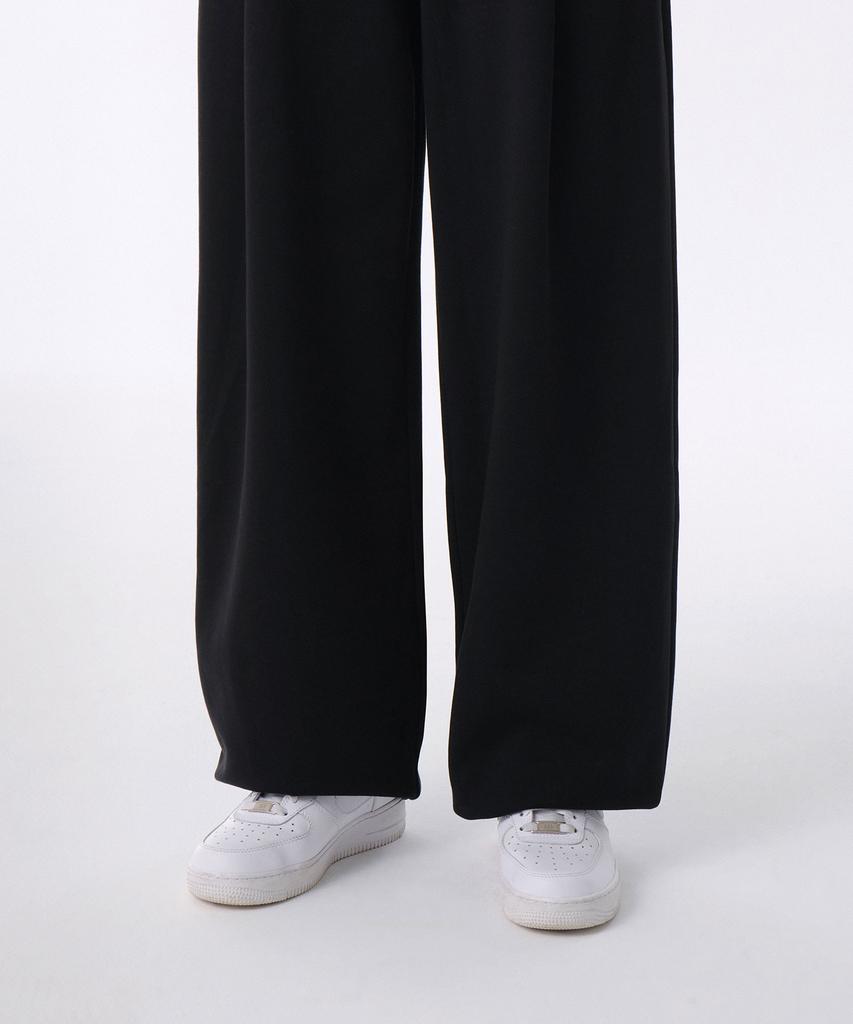 MUSINSA STANDARD WOMAN [Cooltandard] Women'S Deep Tuck Variable Wide Lounge Sweatpants [Black]