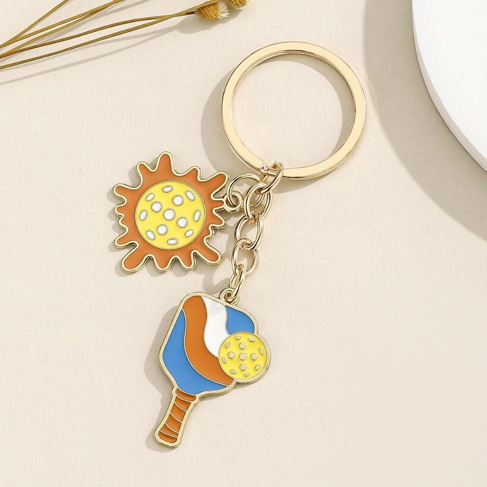 

New Metal Pickleball Keychain Enthusiast Gift Souvenir Pickleball Racket Keychain Portable Creative Bag Charm