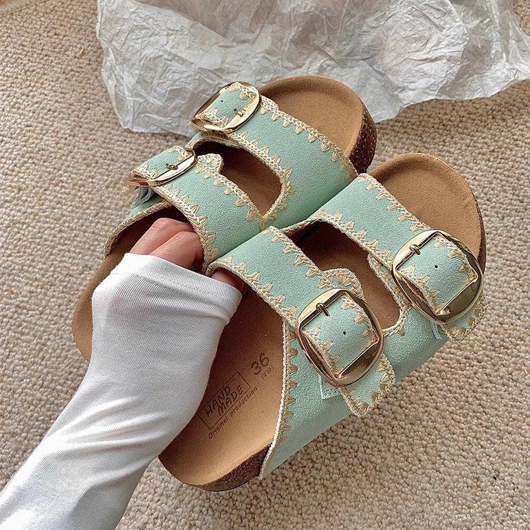 

Self-kept version~ 4CM thick-soled slippers women s 2025 summer new thick-soled one-pedal versatile outer wear non-slip sandals 40