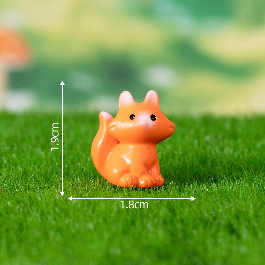 1Pcs Cute Animals Micro Figurine Rabbit Sheep Duck Pig Cat Horse Frog Turtle Snake Koala Mini Ornament Garden Landscape Decor