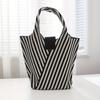 Striped Pattern Knitted Handbag Fashion Crochet Bag For Women Aesthetic Bucket Bag With Snap Button