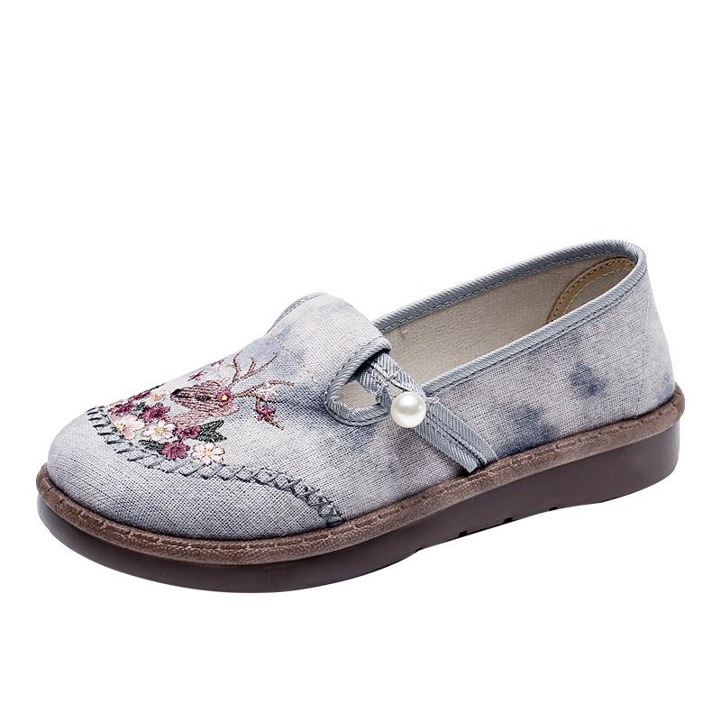 Versatile Spring Ethnic Embroidered Women's Hanfu Shoes