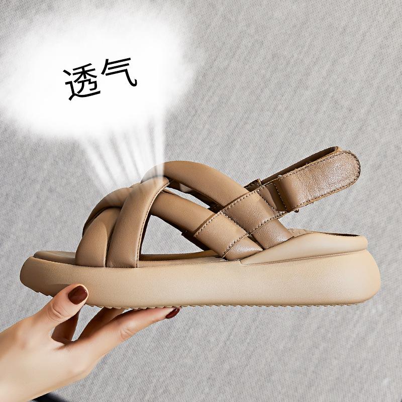 

Первый слой сандалий из овчины для женской верхней одежды 2025 лето новая женская платформа сандалии повседневные на липучке женская обувь 40 шоколадный