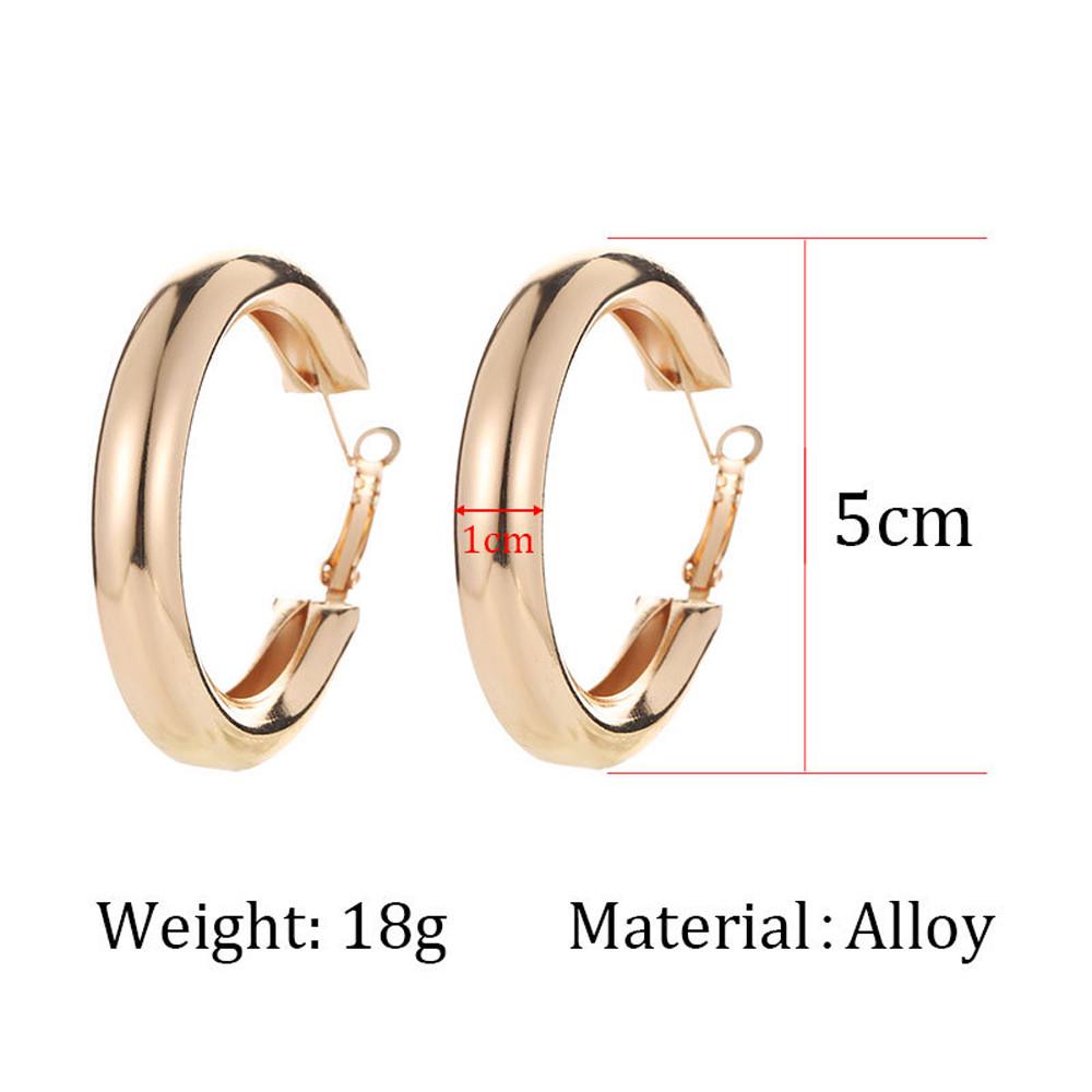 Geometric Round Hoop Earrings Classic Large Circle Design Lightweight Metal Material Suitable for Daily Wear and Various Occasions