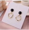 Light, High-end Earrings, Trendy Earrings, Retro Temperament Earrings