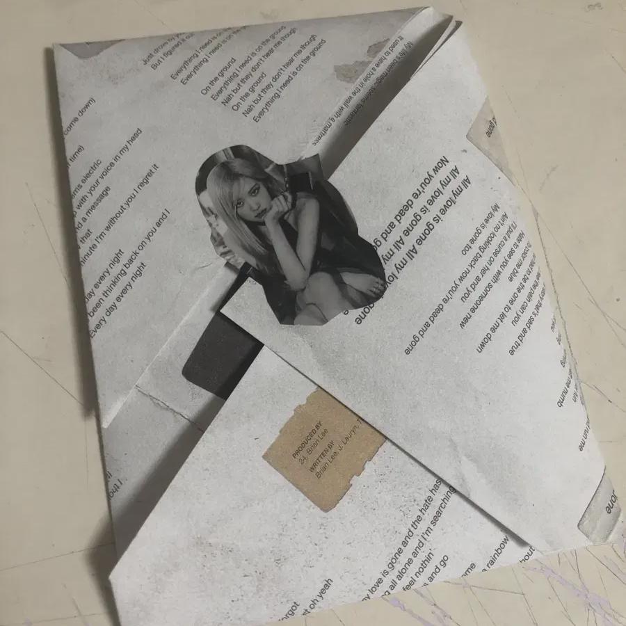 

Я продаю альбом Rose