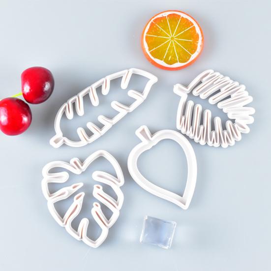 4Pcs Cake Mold Leaf Shape DIY Crafts Supplies Plastic Decorating Biscuits Cookies Cutter for Home