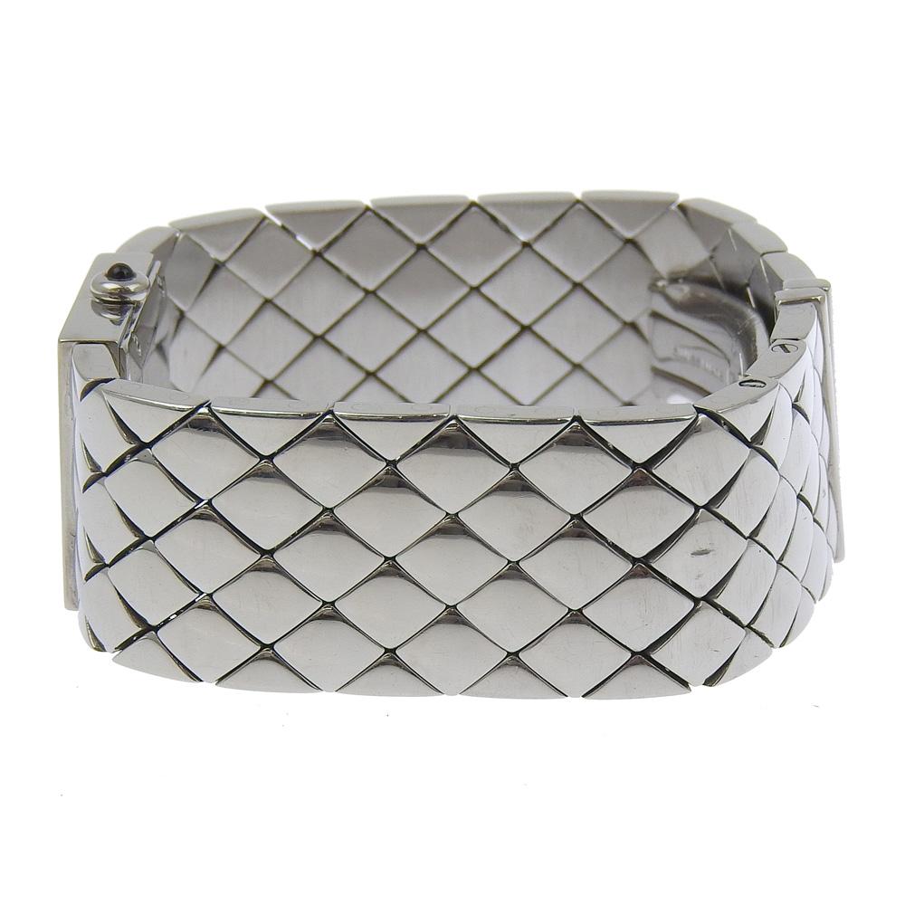 Chanel Matelasse Watches H0489 Diamond Bezel blackDial Stainless Steel Quartz Analog Display Women Used