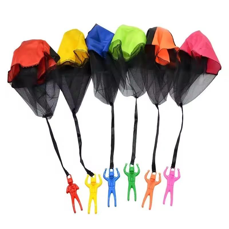 3PCS Hand Throwing Parachute 6 Colors Available Outdoor Interactive Sport Aerial Flying Parachute for Backyard Park Activity ZYF