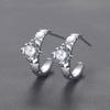 Retro Four-claw Zircon Earrings Are New Simple Personalized Design Ins Cold Wind Earrings for Men and Women.