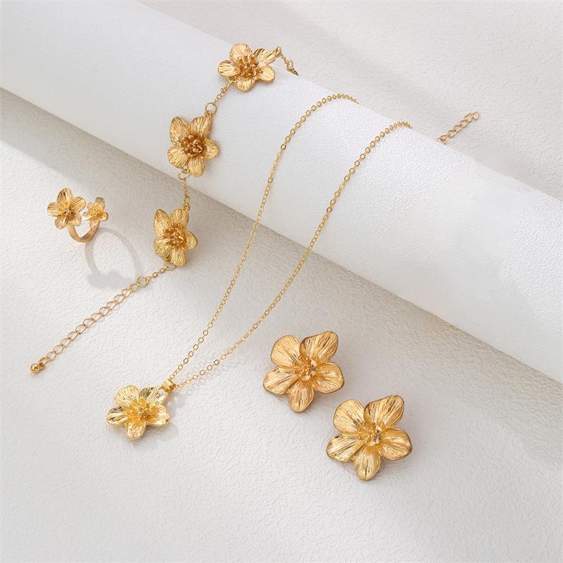 Trendy Gold Plated Floral Necklace Bracelet Ring Earrings Set Bridal Gift for Women Girls Wedding Party Anniversary Jewelry