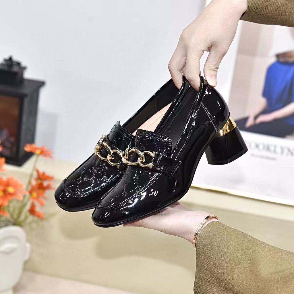 Women's single shoes spring new cow patent leather metal buckle small leather shoes one pedal high heels