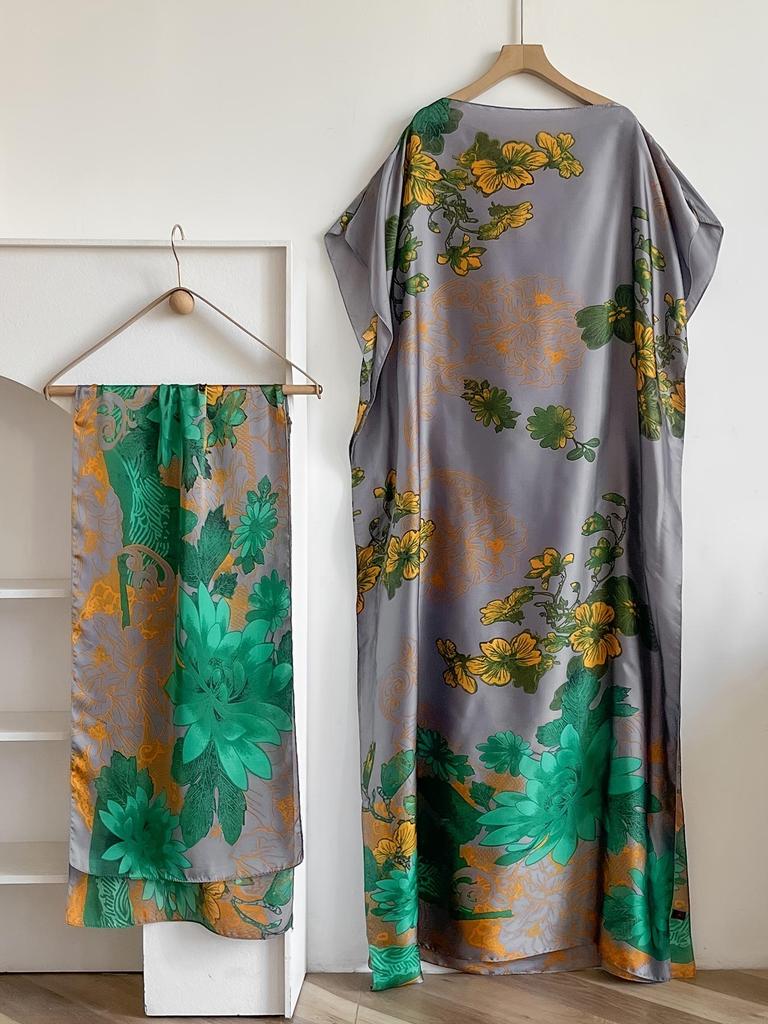 Middle Eastern Style Loose Long Dress Abaya for Women