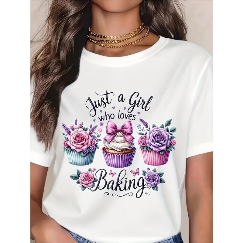 

Женская футболка европейского размера Просто та, кто любит печь - Сублимационная печать, дизайн с кексом и цветами, с посыпкой, розовая, тема выпечки, повседневный топ S белый