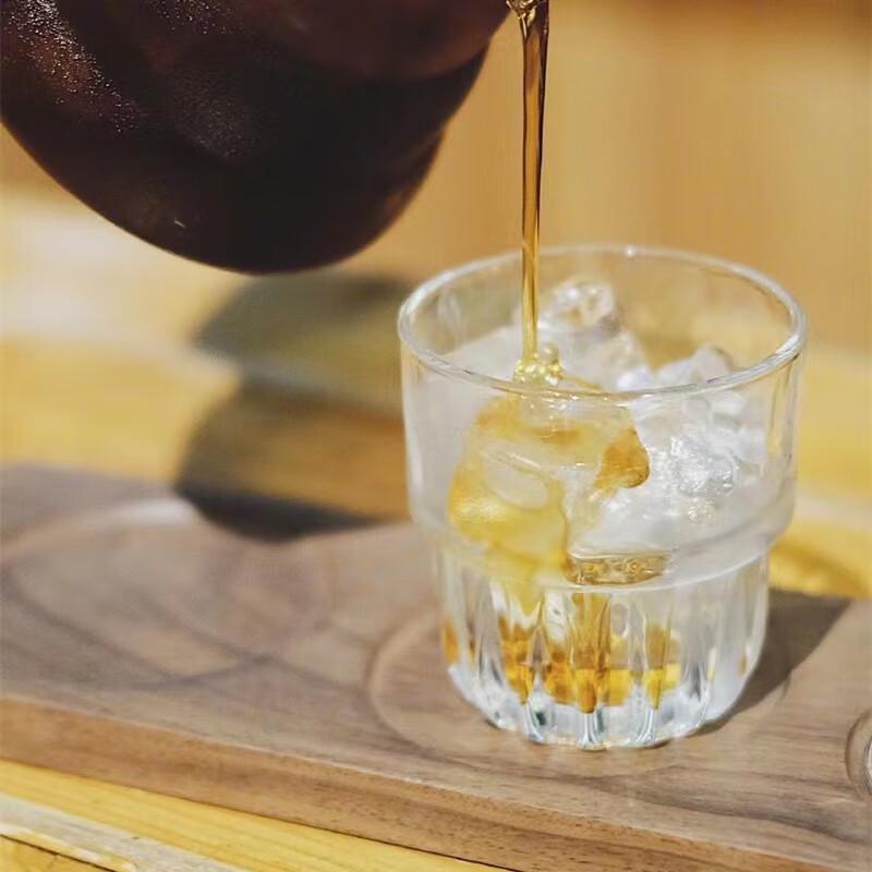 Stapelbare Glas Kaffee- & Getränketassen (9er-Set)
