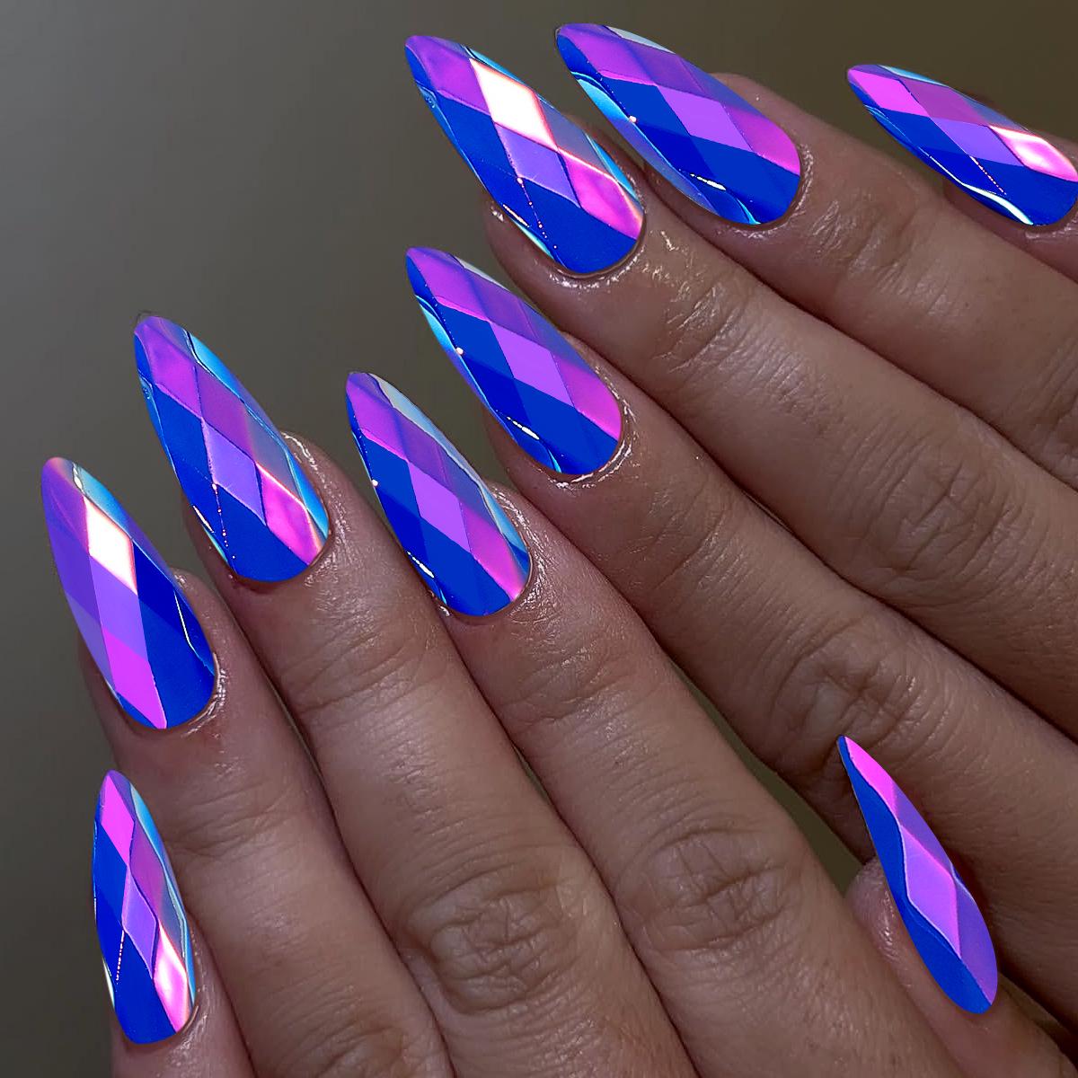 

Electroplated 3D Rhombus Metal Nail Art, Almond Shape, Purple Series
