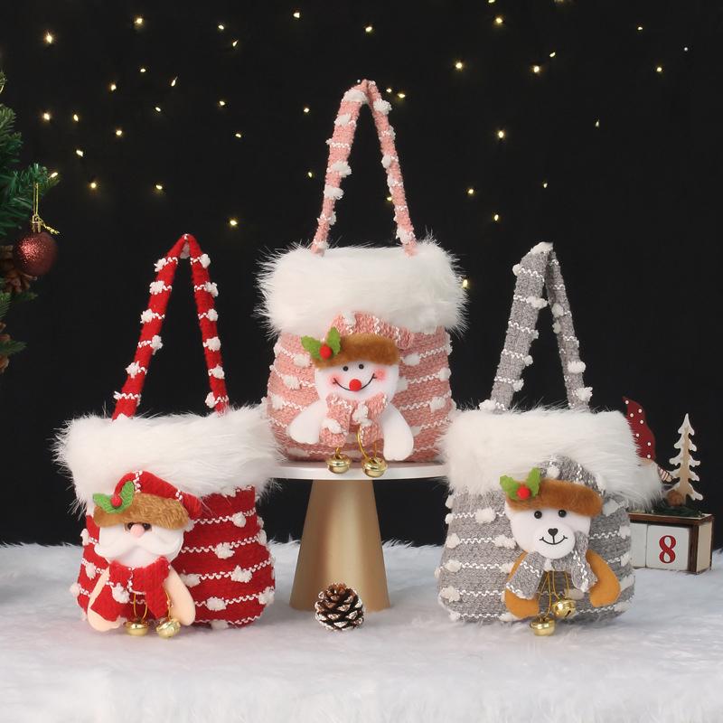 2025 Christmas Gift Bag Apple Candy Plush Cute Animal Handheld Bag Christmas Eve New Year Storage Lovers Xmas