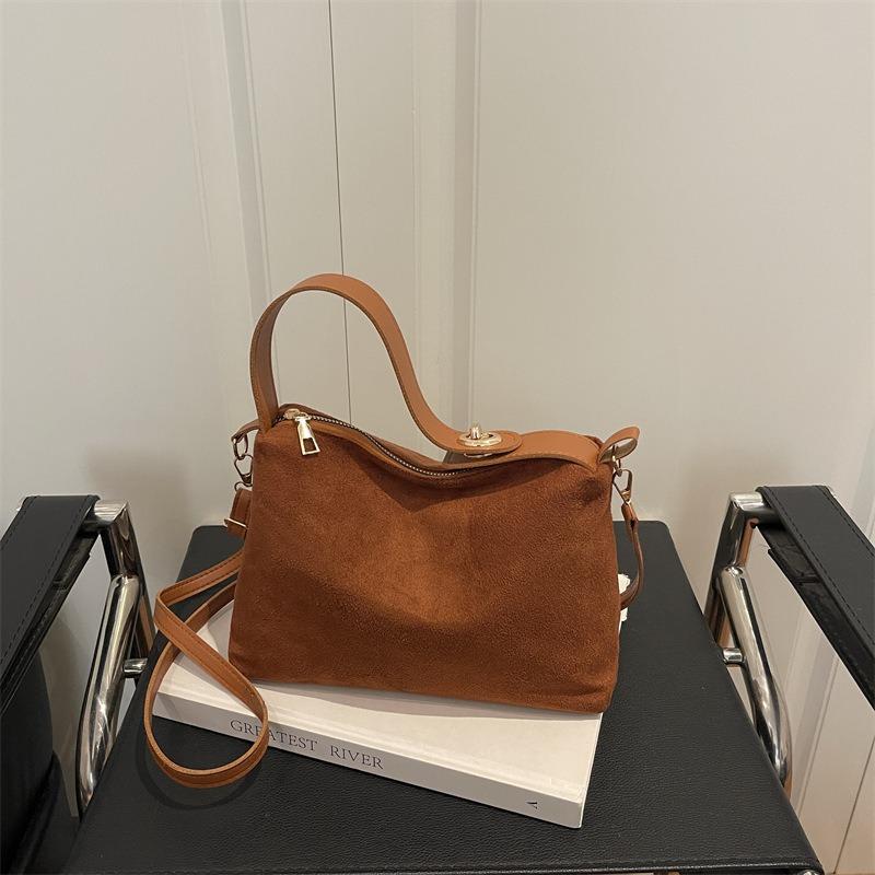 Retro Matte Suede Handbag Autumn and Winter New Trendy Shoulder Underarm Bag Suede Messenger Tote Bag