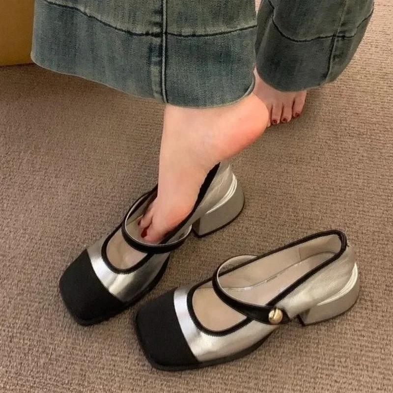 Fashion Women Flat Shoes Fashionable and Versatile Square Toe French Shoes Women New Summer Soft Soled Beanie Shoes