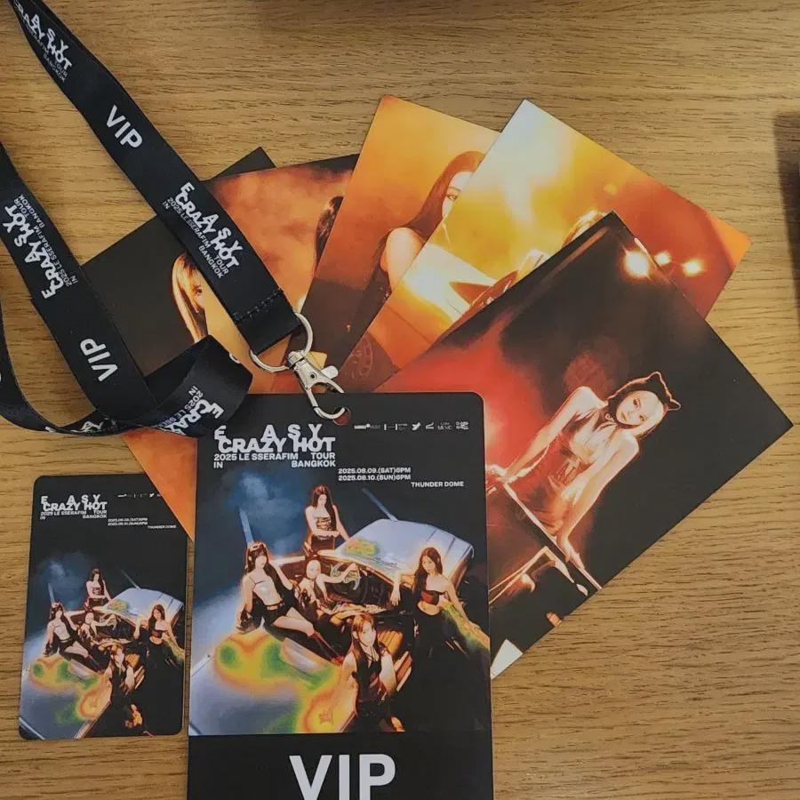 LE SSERAFIM Easy Crazy Hot Bangkok Concert Vip Merchandise Set