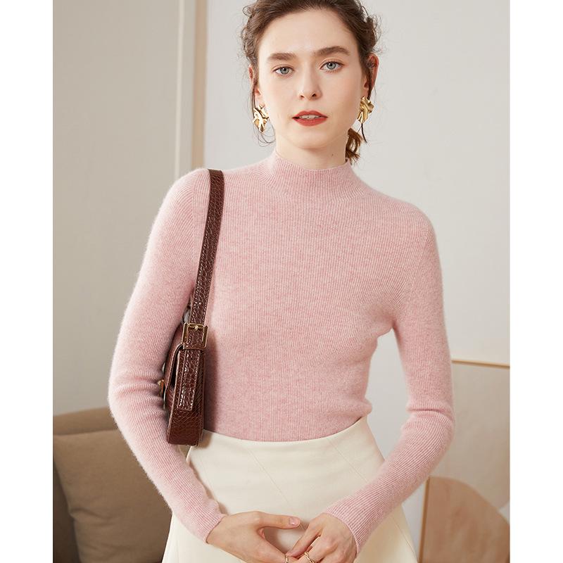 Women's Slim-Fit Cashmere Knit Long-Sleeve Base Layer: Warm, Comfortable, Soft, and Skin-Friendly