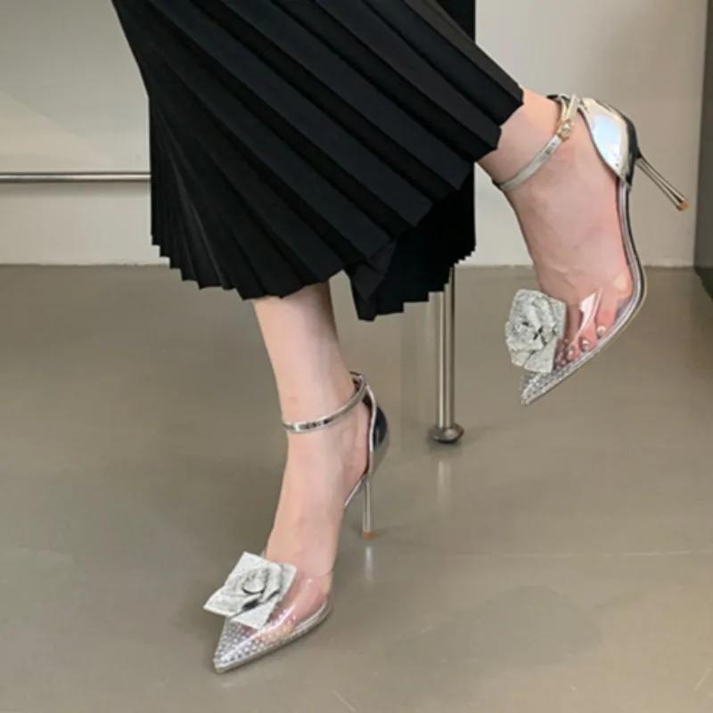 Talons Hauts pour Femmes Sexy Pointus Nightclub Danse Fête Chaussures Stiletto 2024 Nouveau Style Élégant Fleur Designer Sandales Baotou pour Femmes