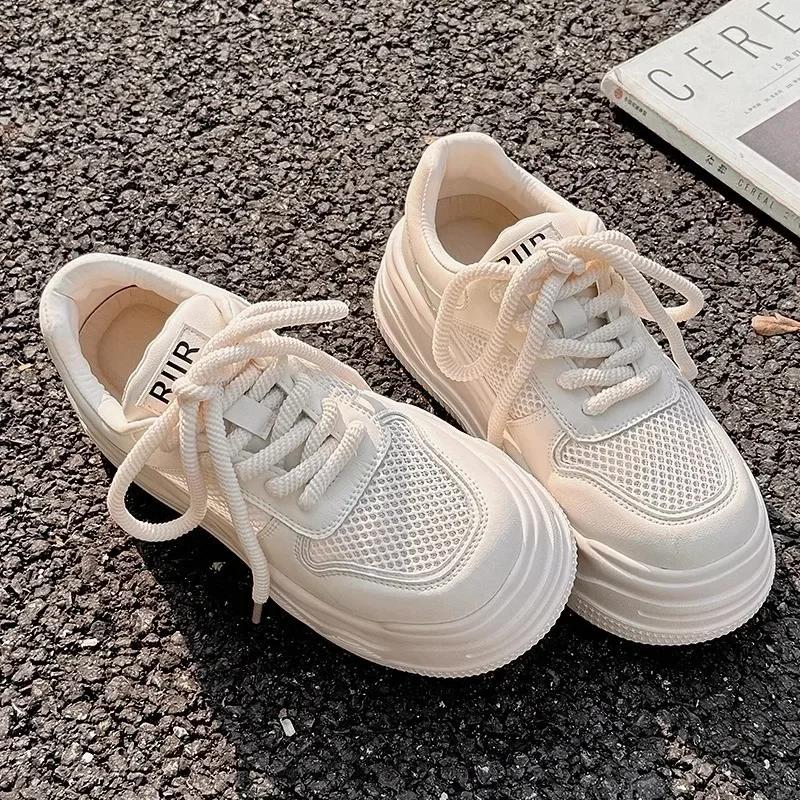 

Белые туфли на шнуровке, женские кроссовки, новые дышащие сетчатые кожаные женские туфли, массивные повседневные спортивные туфли для сноуборда, кроссовки для взрослых 40