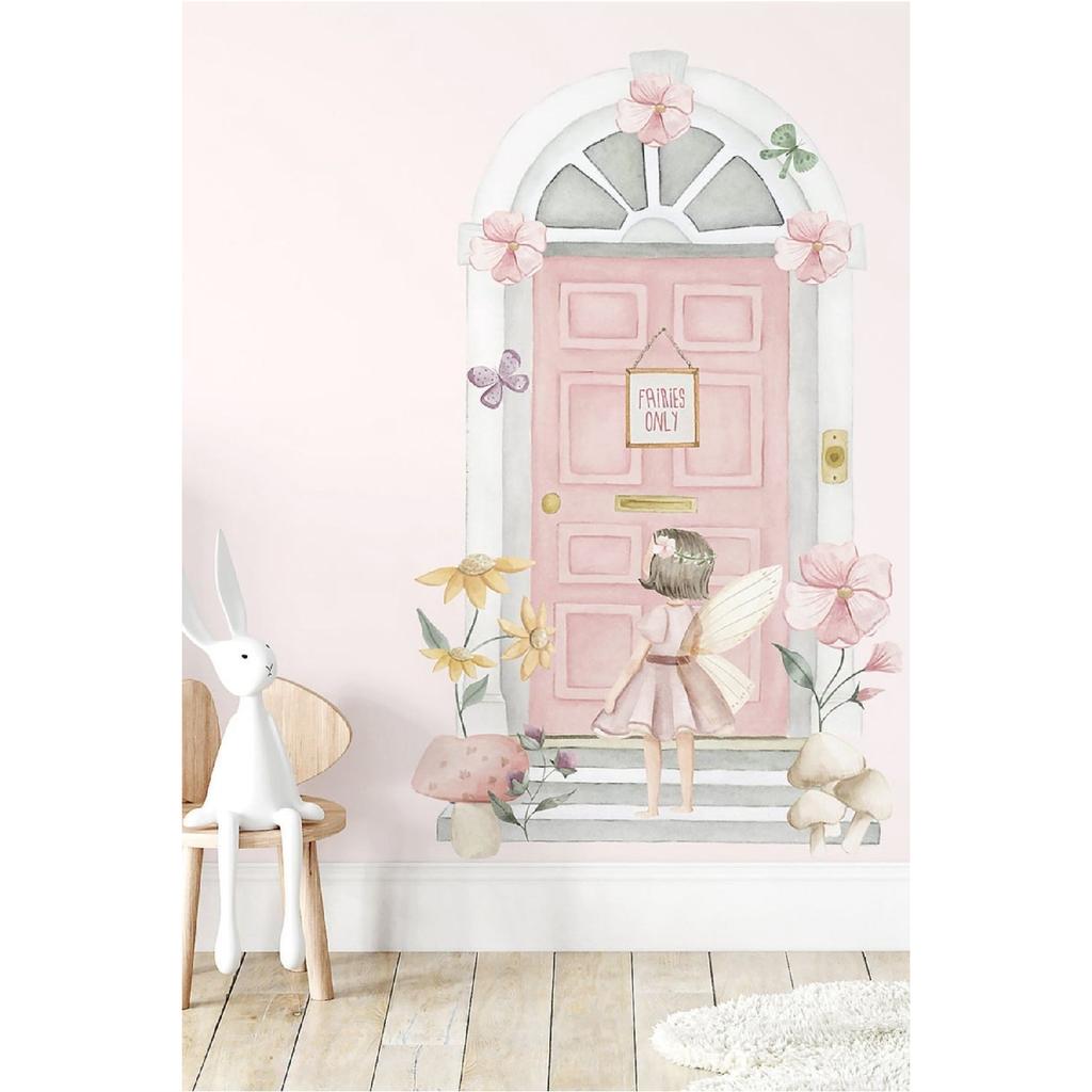 Wandaufkleber mit Feenblüten-Motiv für die Tür im Kinderzimmer