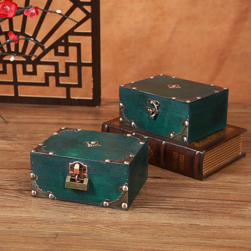 Girl Vintage Wooden Storage Box With Lid Jewelry And Accessories Organization