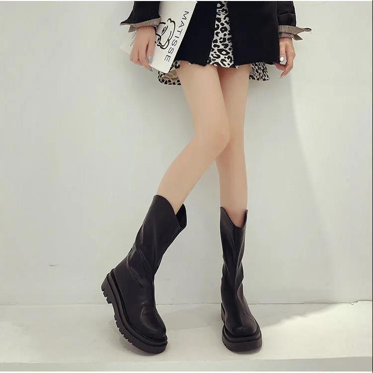 Damen Stiefeletten mit runder Spitze, Herbst und Winter 2025, neue flache, dicksohlige britische Martin-Stiefel, Reißverschluss hinten, bequeme dünne Stiefel