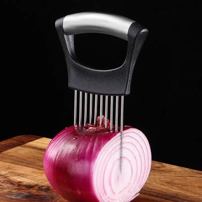Supporto per taglierina per cipolla in acciaio inossidabile Affettatrici per alimenti Assistente per affettatrice per cipolla e pomodoro Utensili da cucina per tagliare le verdure