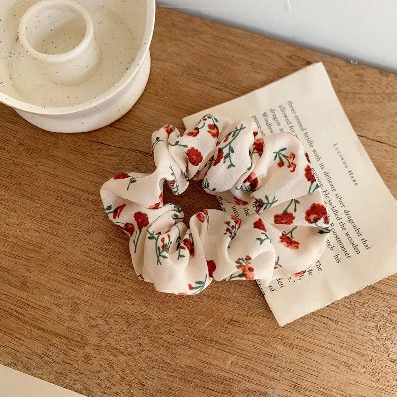 Neu 1/5 Stück Bedruckte Blumige Haargummis Blumen Scrunchies Damen Vintage Elastisches Haarband Haarseil Mädchen Haar Accessoires Kopfschmuck