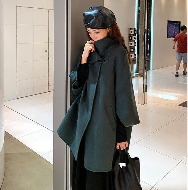 Women s Turn Down Collar Cape Coat Oversized Batwing Sleeve Solid Color Mid Length Wool Blend Loose Outerwear Japanese Style Winter Wool Jacket S