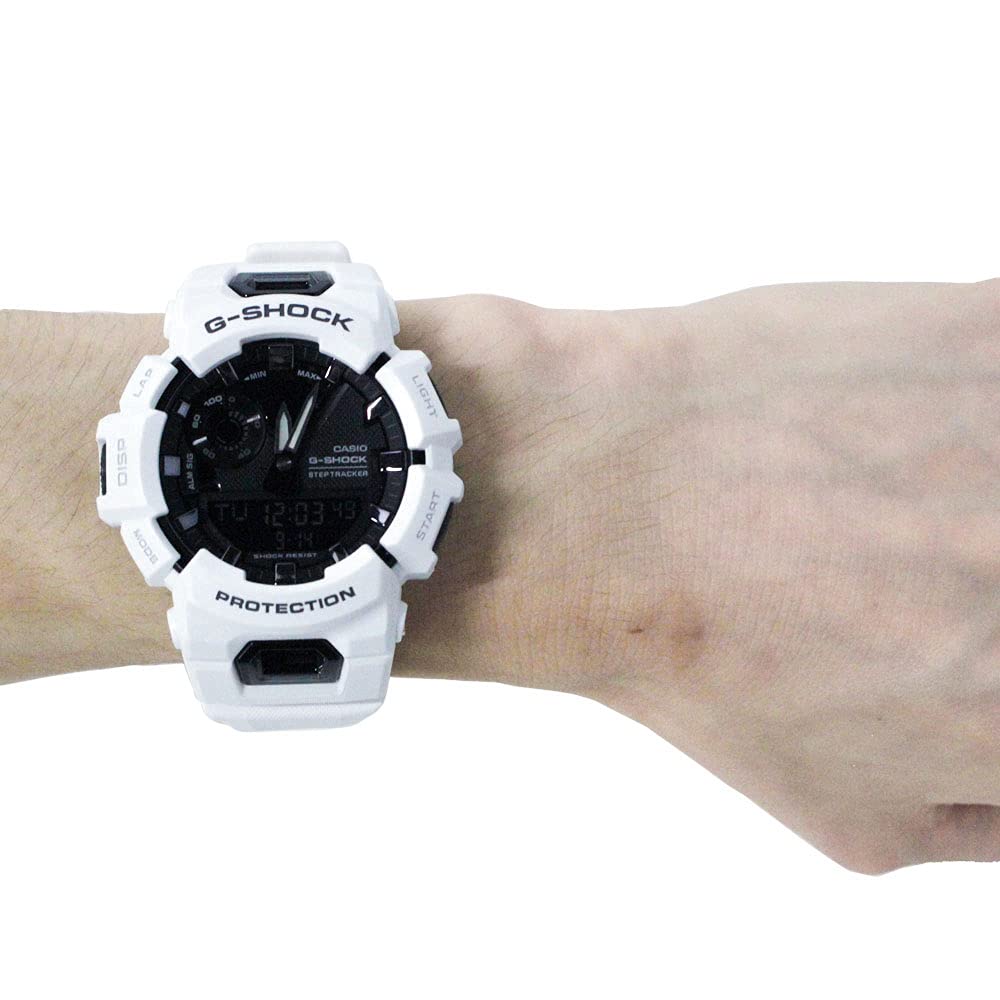 CASIO Bluetooth Sports Watch for G-SHOCK Men Waterproof Analog-Digital White / Black GBA-900-7A Direct from Japan