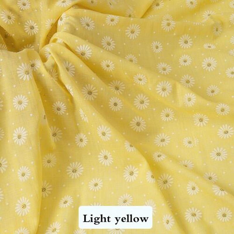 

100*140 см Мягкая эластичная полиэстеровая ткань с цветочным принтом в виде маленькой ромашки для самостоятельного изготовления рубашек, домашнего декора, швейной ткани ручной работы