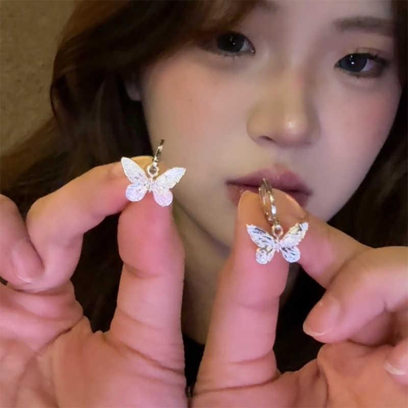 2025 Trendy Large Earrings: Simple, Cool, Versatile - Perfect for Round Faces