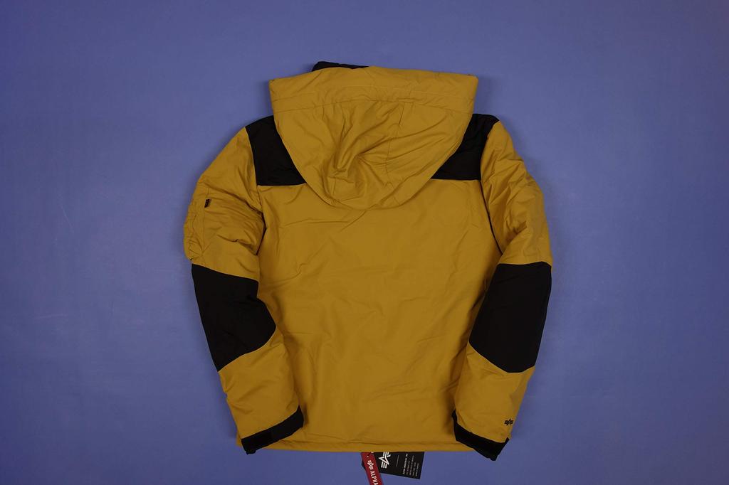 Alpha Industries Avalanche Outerwear TA0645 S V.Yellow