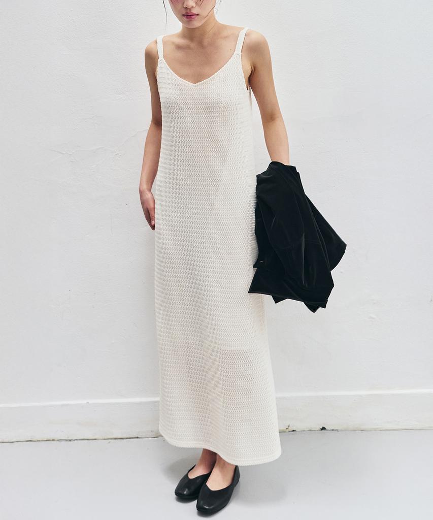 Hendeonsi Sheer Flow Maxi Dress (Soft Ivory)