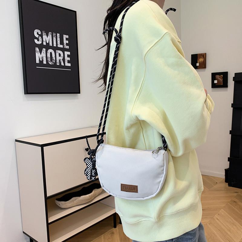 Chic Modern Women's Crossbody Tote Bag Trendy Spacious Design For Everyday Use