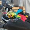 Latający Ptak Ozdoba Samochodowa Motocykl Ekskluzywny Model Machające Skrzydła Ruch Dekoracja na Deskę Rozdzielczą Kreatywny Dodatek Samochodowy