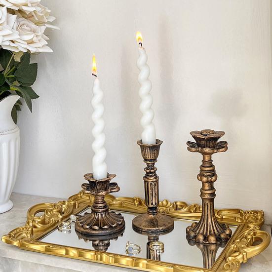 Vintage Candlestick Holder Retro Taper Candle Holder Nostalgic Floral Resin Candle Stand for Wedding Anniversary Table Centerpiece Fireplace Home