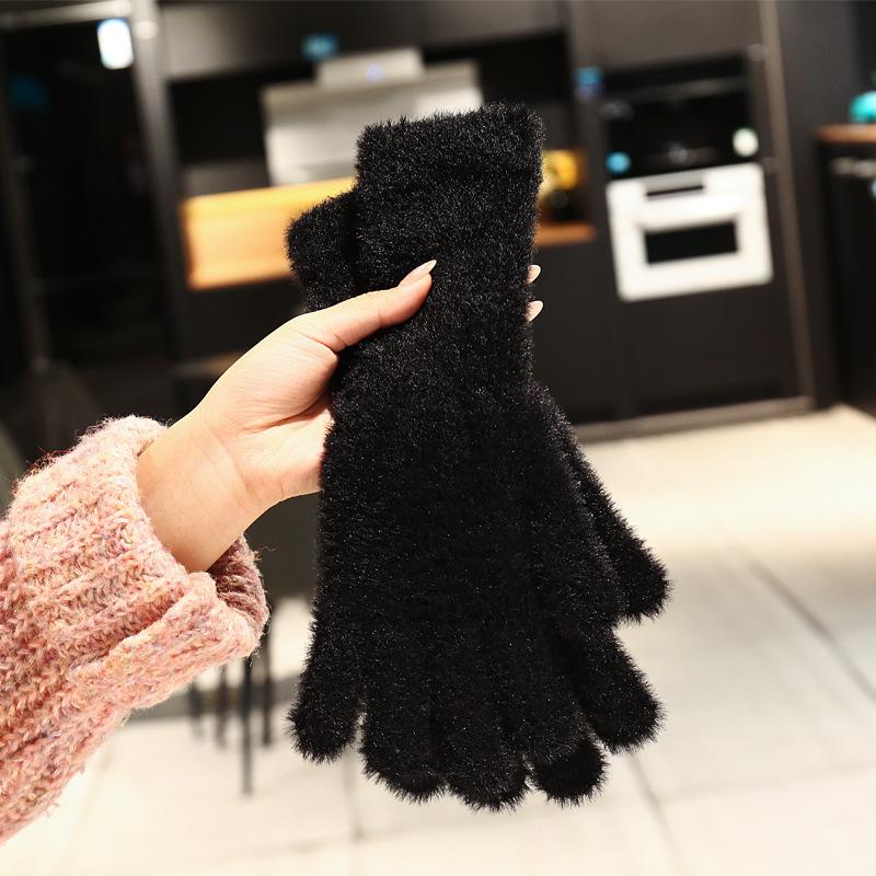

Gloves to keep warm and cold in winter, female cutie can be piled and thickened, Korean version of male and female students plush cycling gloves чорний