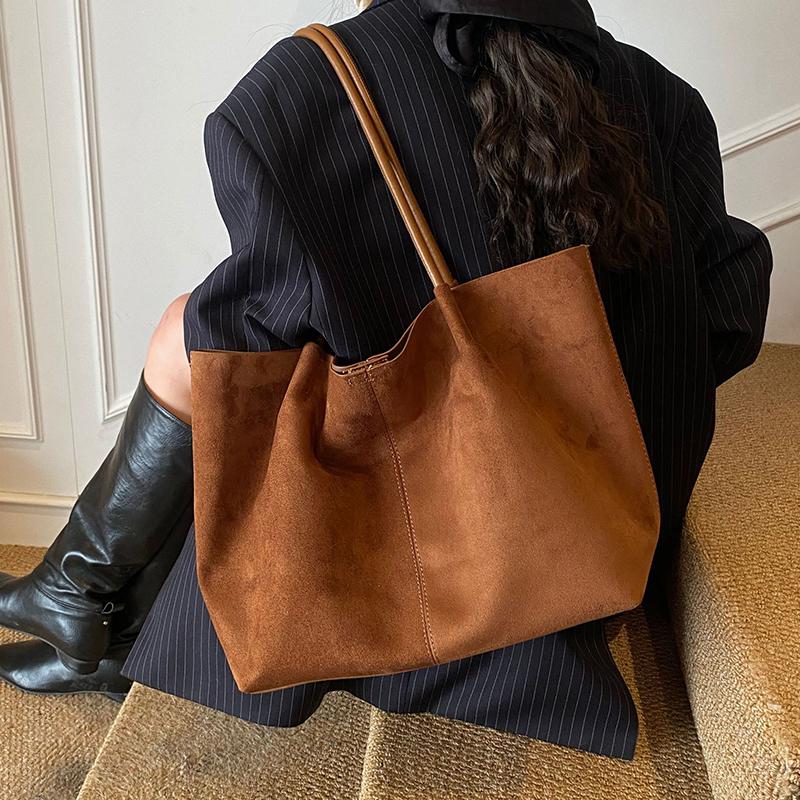 Jesień/Zima Nowa Retro Zamszowa Torba na Ramię Modna i Codzienna Damska Torba Codzienna do Dojazdów z Małą Torebką