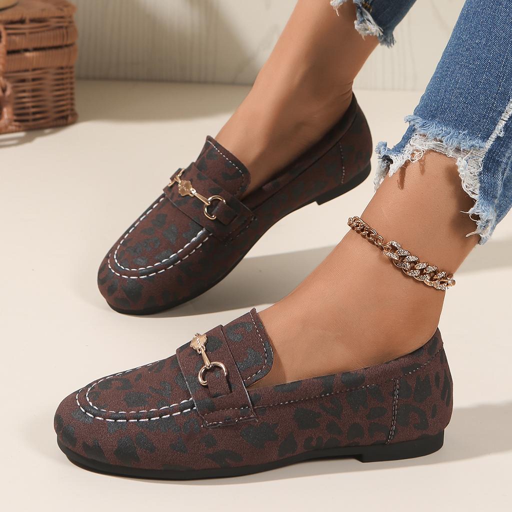 Fashion Women Flats Comfortable Designer Shoes Fashion New Casual Plus Size Sneakers Women Leopard Patchwork Slip-on Loafers Shoes Women