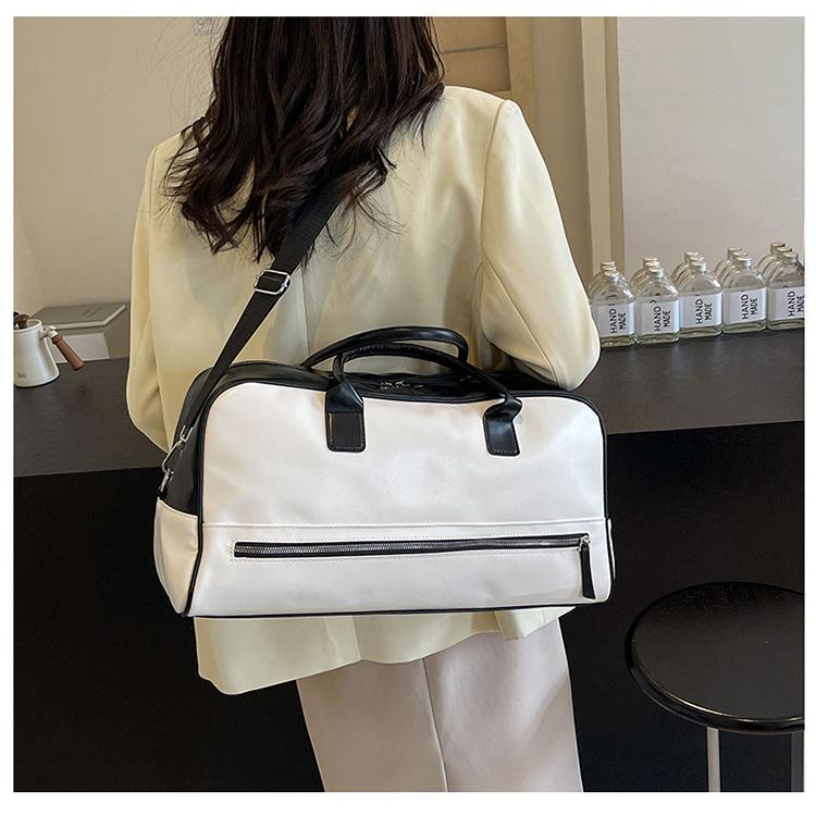 Trendy měkká kožená ležérní fitness taška venkovní taška na krátké vzdálenosti pro služební cesty velkokapacitní personalizovaná taška přes rameno/messenger taška