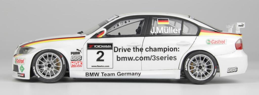 Racing Series BMW 320si E90 2008 WTCC Browns Hatch Gewinner Plastikmodell PN24037 Platz/NuNu 1/24